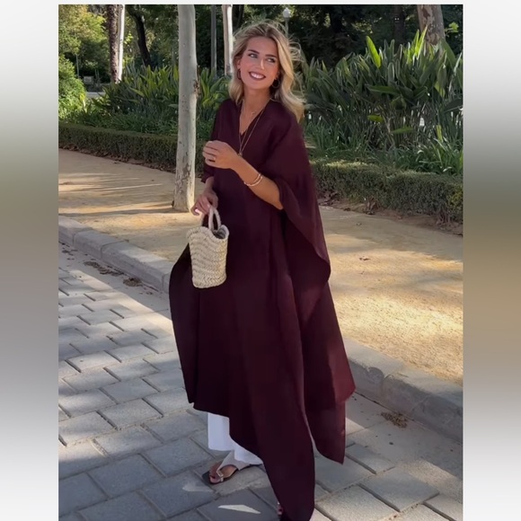 Zara flowing satin cape - Picture 9 of 16